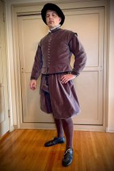 Sir Mons in a German suit circa 1560s, 2021 (hat by Sally Pointer) (photo by Ann Hartl)