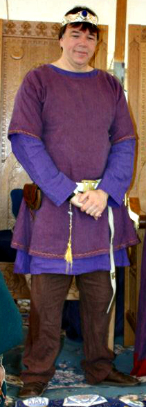 File:Purple and red sven.jpg