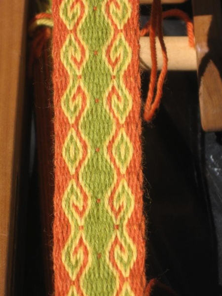 File:Aldgytha-weaving-skcoronationtrim.jpg