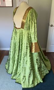 Mary of Hungary gown in silk, linen, and wool. Entirely handsewn.