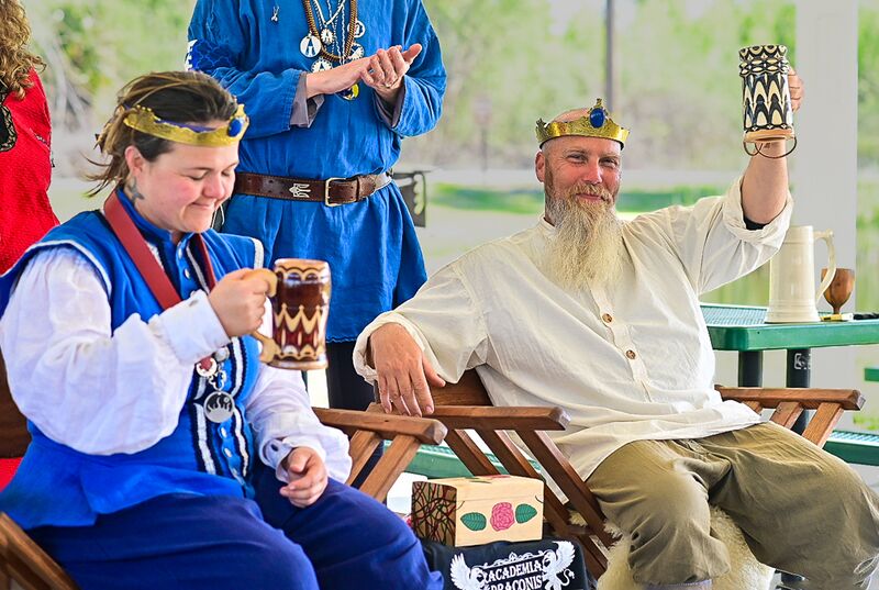 File:Ramvoldus and Kungund - Academia Draconis 2025.jpg